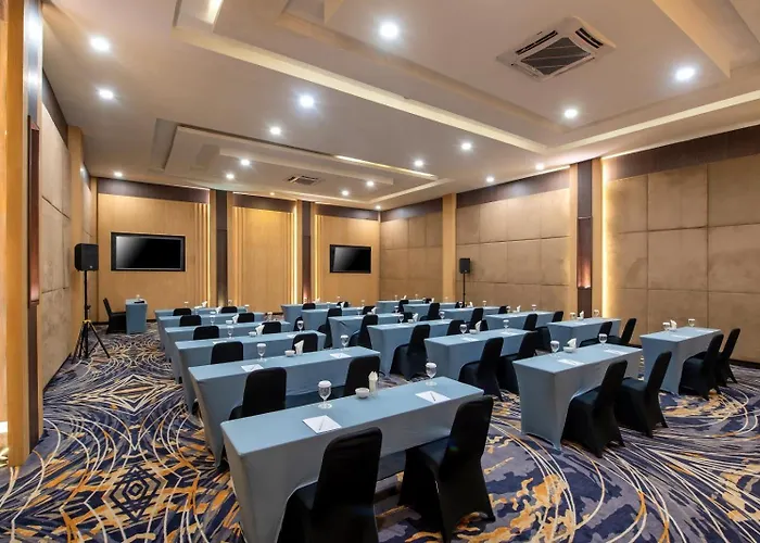 Oakwood Hotel & Apartments Taman Mini Jakarta