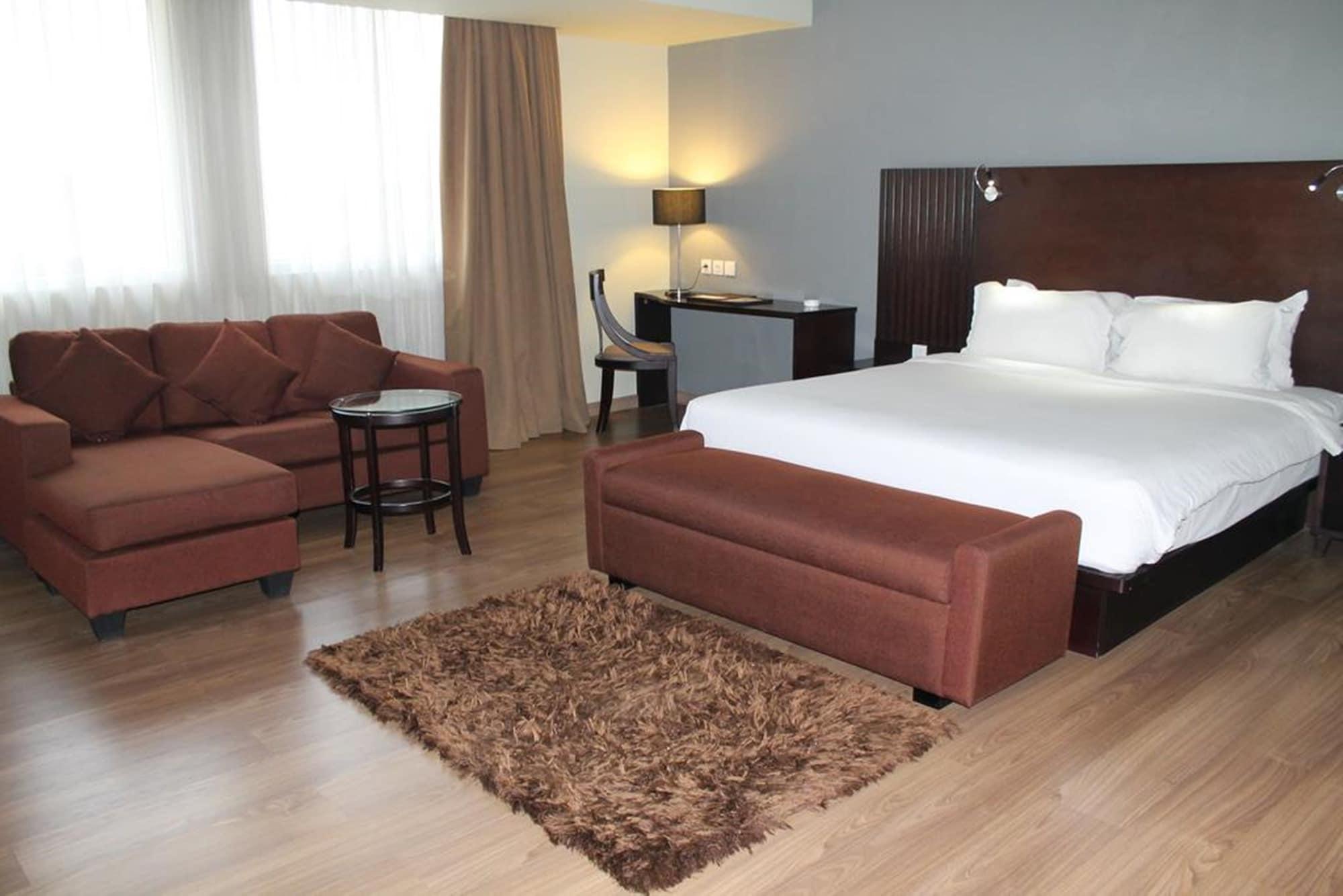 Oakwood & Taman Mini Hotel Jakarta